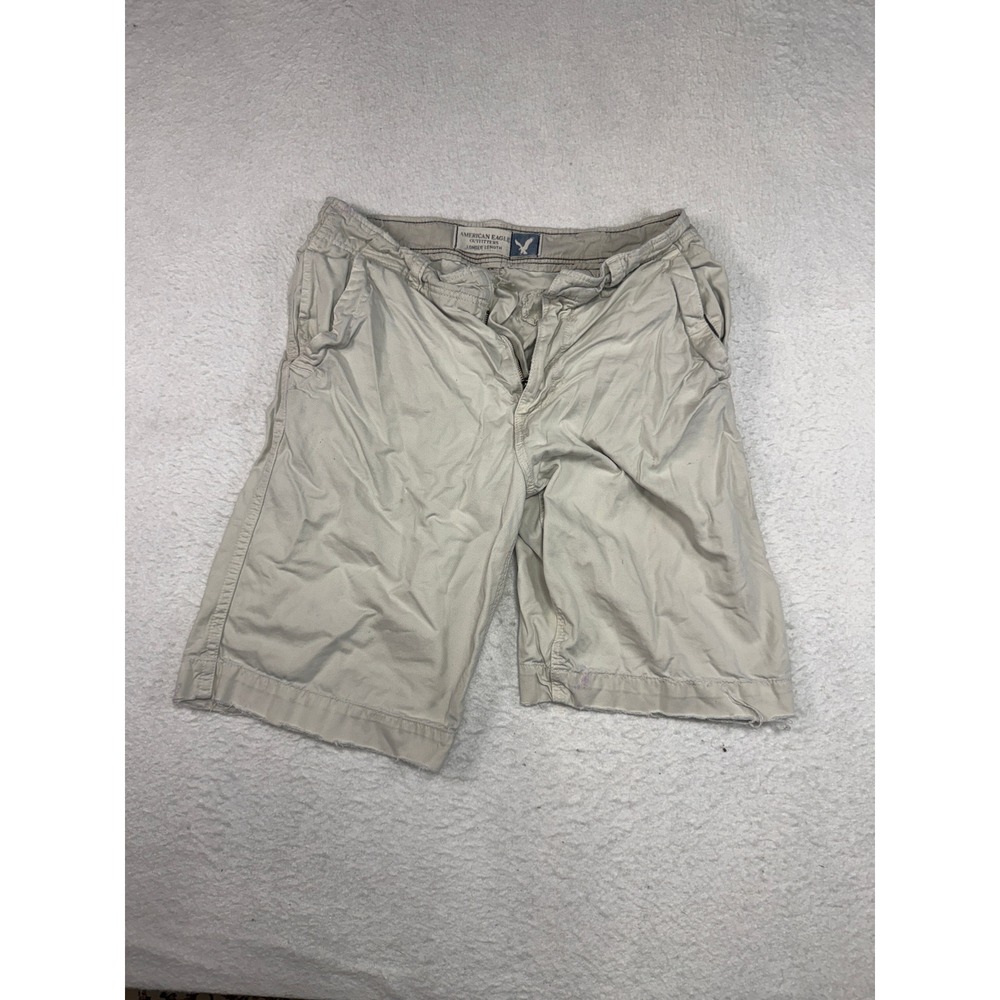 American Eagle Outfitters Mens Khaki Tan Longer Length Shorts Size 32 Cotton